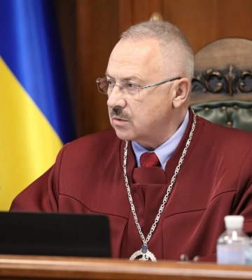 Суд признал и.о. главы КСУ виновным в админнарушении. НАПК собирается внести его в реестр коррупционеров Суд признал и.о. главы КСУ виновным в админнарушении. НАПК собирается внести его в реестр коррупционеров