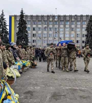 Жив війною майже 10 років: на Волині попрощалися із молодим захисником, який трагічно загинув у ДТП