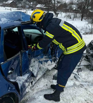 На Сумщині в ДТП постраждала жінка з дитиною