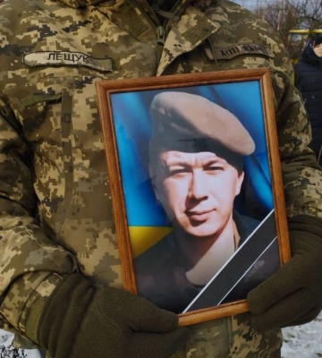 Жив війною майже 10 років: на Волині попрощалися із молодим захисником, який трагічно загинув у ДТП