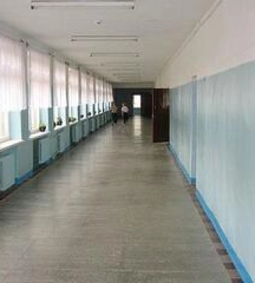 У школах Полтавщини запровадять посаду офіцера безпеки