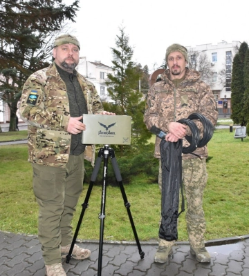 Ще шість квадрокоптерів від Луцької міськради прямують до військових
