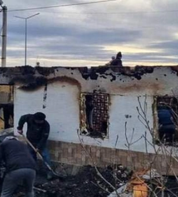 Біля Чернівців згорів один з будинків митрополита УПЦ МП Лонгина