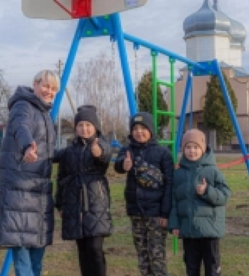 Парк для дітей облаштували у селі Борщівка на Рівненщині