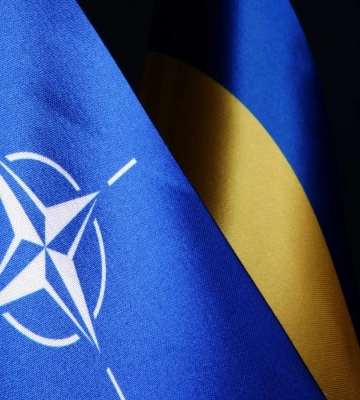 Не только получатель помощи: Украина хочет, чтобы в НАТО признали её новую роль