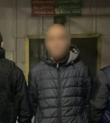 З Рівненщини депортували нелегала-азербайджанця