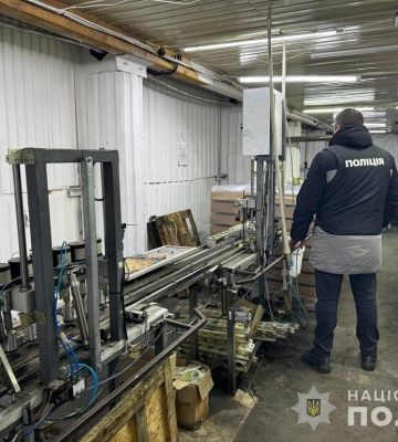В Одесі ліквідували масштабне підпільне виробництво хімічної продукції світових брендів