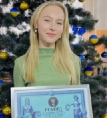 Одинадцятикласниця з Чернівецької області встановила рекорд України зі знання англійської мови