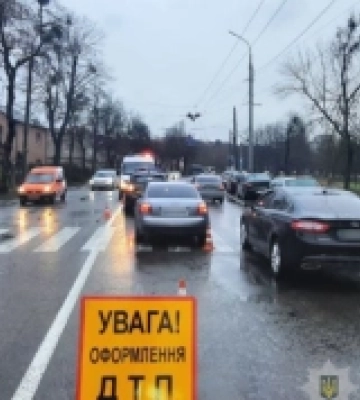 На переході у Луцьку збили 66-річну жінку