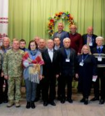 Наш щит і меч — власне минуле
