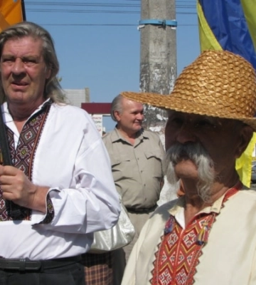 «Не брал московский аусвайс до последнего вдоха». Умер активист, поднимавший украинские флаги в Крыму
