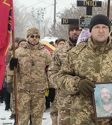 На Лебединщині провели в останню путь захисника Романа Гавриленка