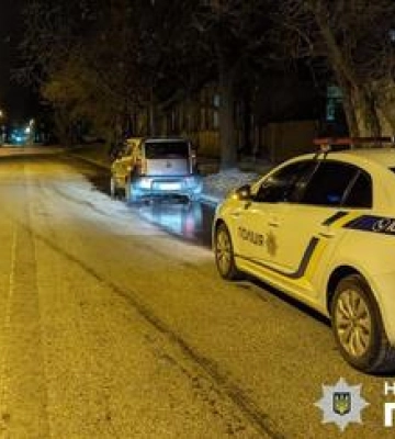 В центрі Полтави 13-річна дівчина потрапила під колеса легковика
