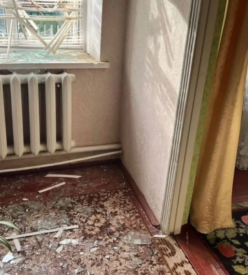 Ворог вдарив артилерією по Нікополю. Серед постраждалих дитина
