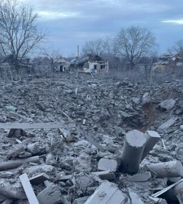 Ворог знову обстріляв Покровськ: є поранені, під завалами будинків можуть бути люди