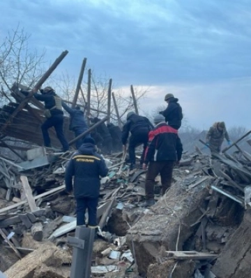 Поранено шістьох осіб унаслідок обстрілу Покровська, під завалами можуть перебувати три людини - Донецька ОВА