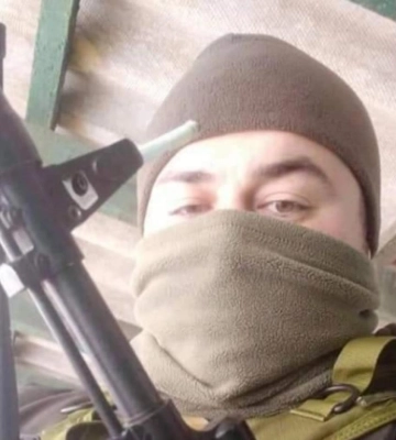 Захисника з Рівненщини нагородили нагрудним знаком “Золотий хрест”