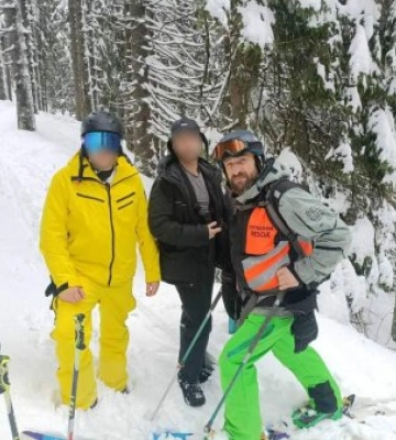 Сноуборди завели у небезпеку. 6 січня пообіді рахівські гірські рятувальники вирушили на пошуки двох заблукалих туристів