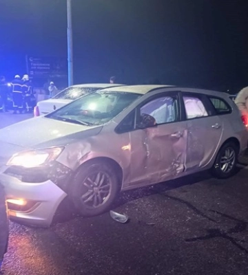 В Луцке 12 авто столкнулись на скользкой дороге