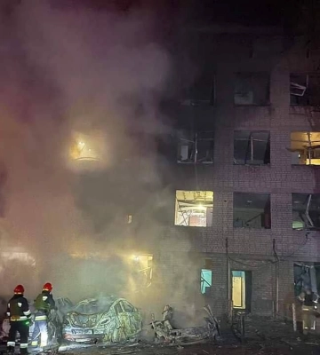 Там мешкали 22 родини: у Дніпрі &quot;Шахед&quot; влучив у будинок