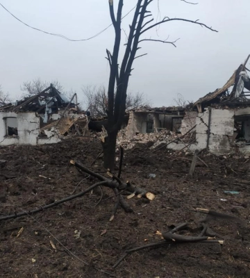Армія РФ скинула дві бомби на Північне і пошкодила будинки в Нью-Йорку та Сіверську: в ОВА показали наслідки атак