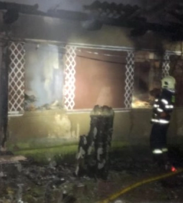 В Перечині вночі загорівся будинок: Рятувальники ліквідували пожежу