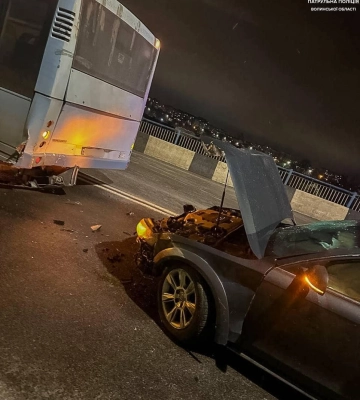 Розповіли про ДТП у Луцьку в якій зіштовхнулися вісім автомобілів