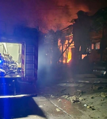 Росіяни зруйнували у Херсоні вже третю базу гуманітарної допомоги