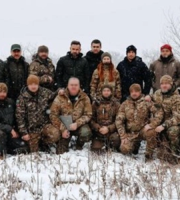 Спецпризначенцям поліції Закарпаття у зоні бойових дій вручили відзнаки Президента України