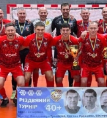 Команда народного клубу виграла різдвяний ветеранський турнір у Бучі