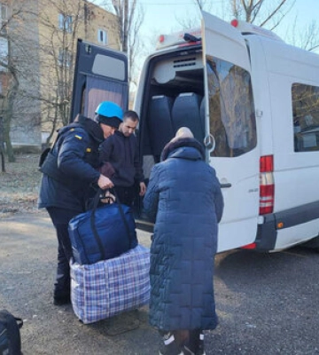 Обов’язкова евакуація з Донеччини продовжена через різке збільшення обстрілів