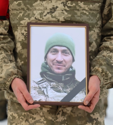 Тростянецька громада провела в останню путь загиблого героя Олександра Мірошниченка