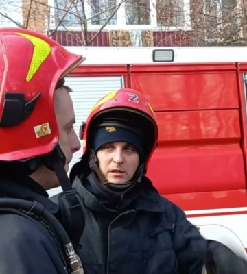 У Вінниці бійці ДСНС врятували із палаючої квартири 11-річного хлопчика (ВІДЕО)