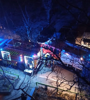 На Дніпропетровщині під час ліквідації пожежі вогнеборці врятували чоловіка