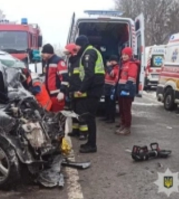 Водійка з Буська потрапила в аварію: багато постраждалих. ФОТО
