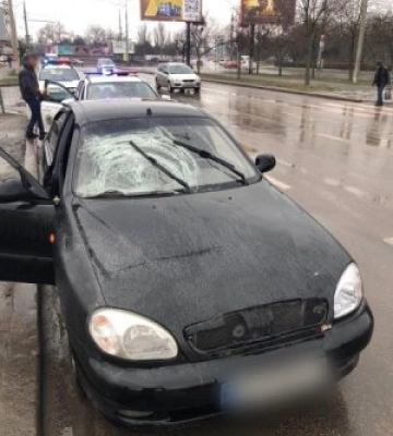 У Миколаєві поліцейські встановлюють обставини автопригоди, у якій зазнав травмувань підліток-пішохід