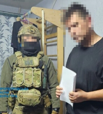 Сливал маршрут военных эшелонов: в Днепре задержали чиновника Укрзализныци