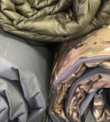 У Херсоні розпочали роздачу спальних мішків: допомога постраждалому населення