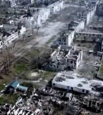 Росіяни випадково скинули бомбу на місто, яке самі ж окупували
