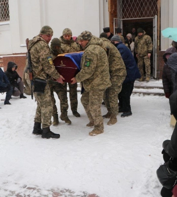 У Полтаві попрощалися з трьома загиблими військовими