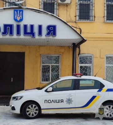 В Охтирці судитимуть чоловіка за пошкодження службового автомобіля поліції