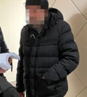 Переправлял уклонистов за границу: задержали экс-советника Администрации времен Януковича