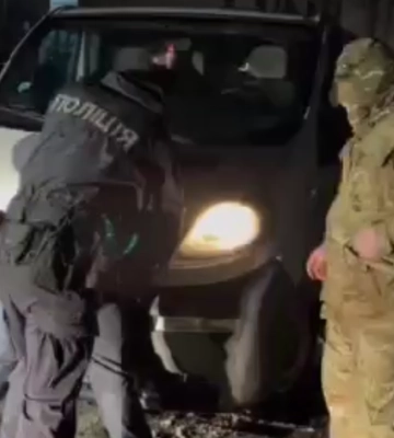 Колишній депутат з Костополя влаштував екстремальне освідчення коханій (ВІДЕО)
