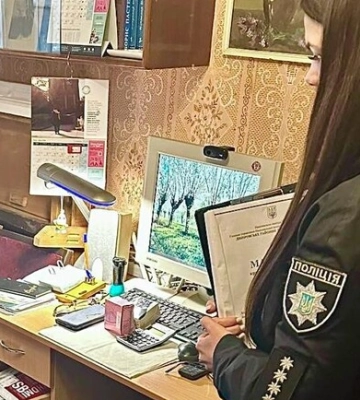 У Дніпрі 23-річна жінка обікрала літніх людей на понад 400 тисяч гривень