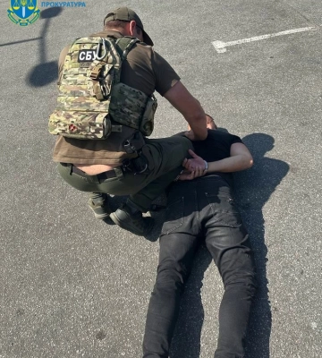 Хотів нажитися: судитимуть черкасця, який отримав 40 тис. гривень за “визволення” з полону військового