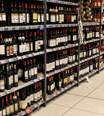 В Запорожье продлено время продажи алкогольных напитков