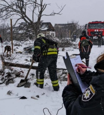 У Покровському районі завершили пошукові роботи на місцях. Вдалося впізнати тіла пʼяти жертв