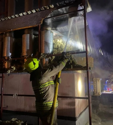 Евакуювали понад 50 відвідувачів: у Рівному горів ресторан. Фото