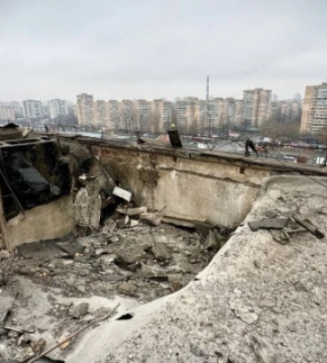 В Одесі відновили опалення в пошкодженому через російський обстріл будинку