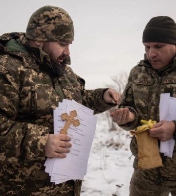 Українські воїни відзначають Різдво на Донеччині